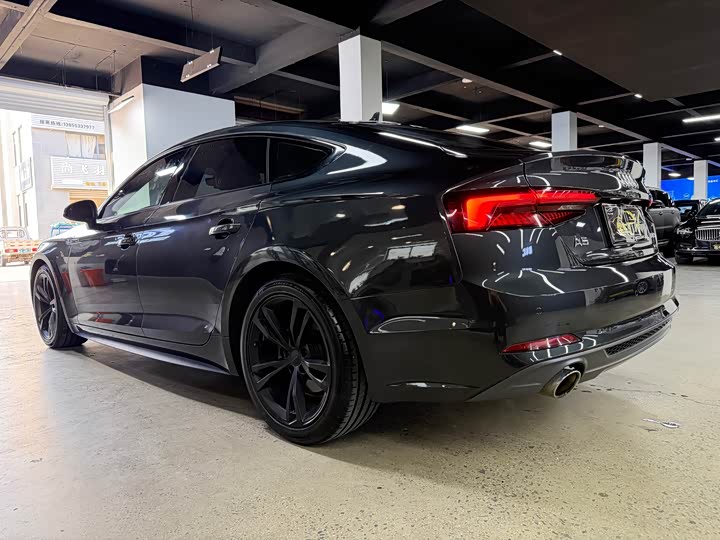 Audi A5 Sportback 40 TFSI стиль — фото 11