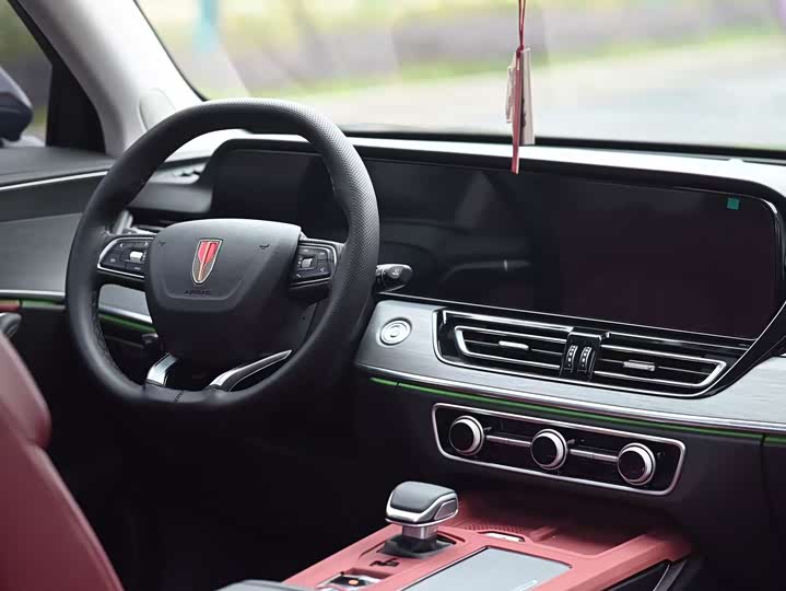 Hongqi HS5 2026 2.0 T 2 WD Pro — фото 6