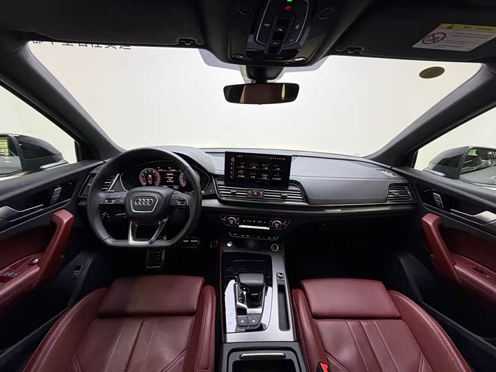 Audi Q5L 2025 40 TFSI — фото 19