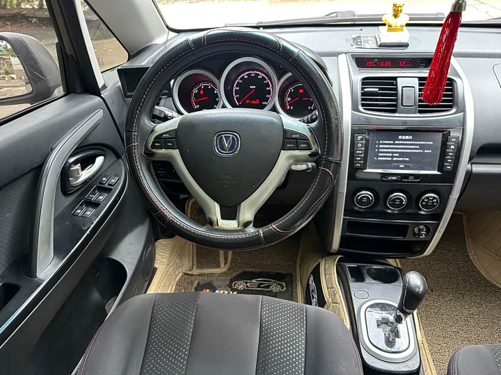 Changan CX20 2014 1.4 L IMT IV — фото 5