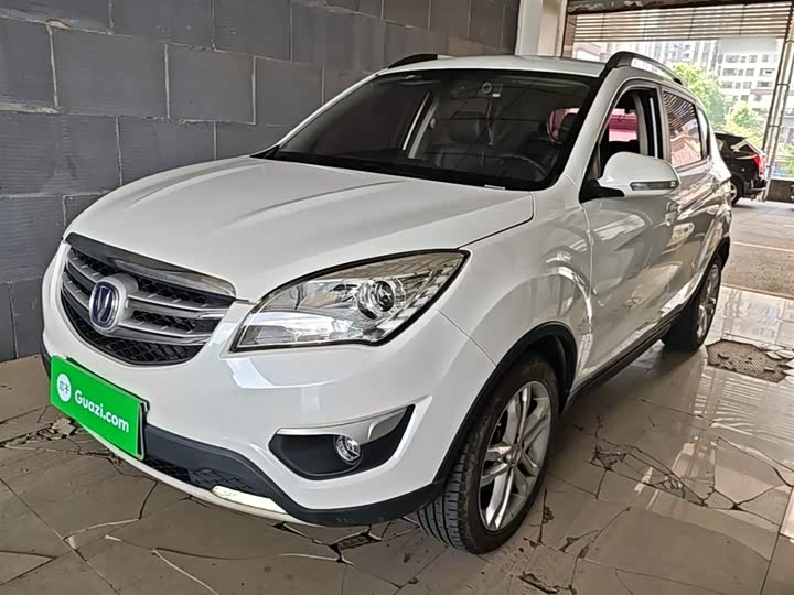 Changan CS35 2016 1.6 L MTLuxury V — фото 2