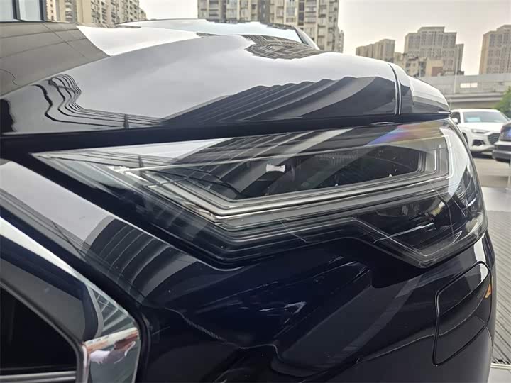 Audi A6L 2024 55 TFSI quattro — фото 13