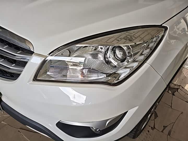 Changan CS35 2016 1.6 L MTLuxury V — фото 24