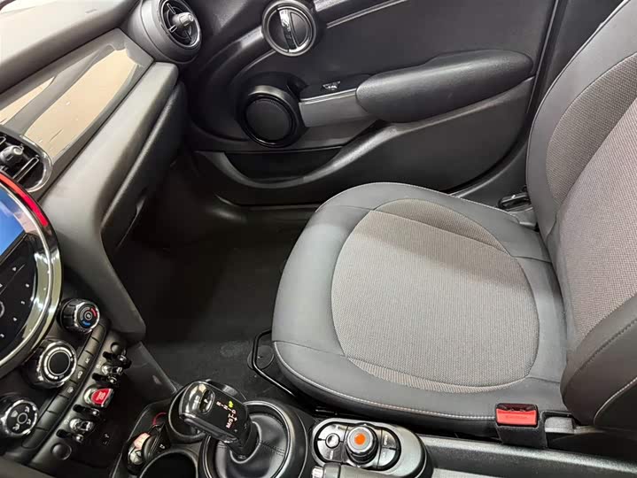 MINI Hatch — фото 13