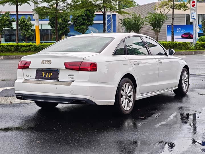 Audi A6L TFSI — фото 13
