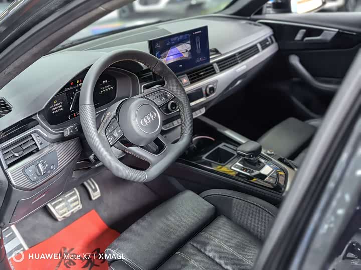 Audi A4L 2024 40 TFSI quattro RS — фото 5