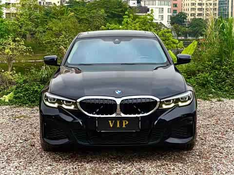 BMW 3-Series 2022 325i M — фото 10