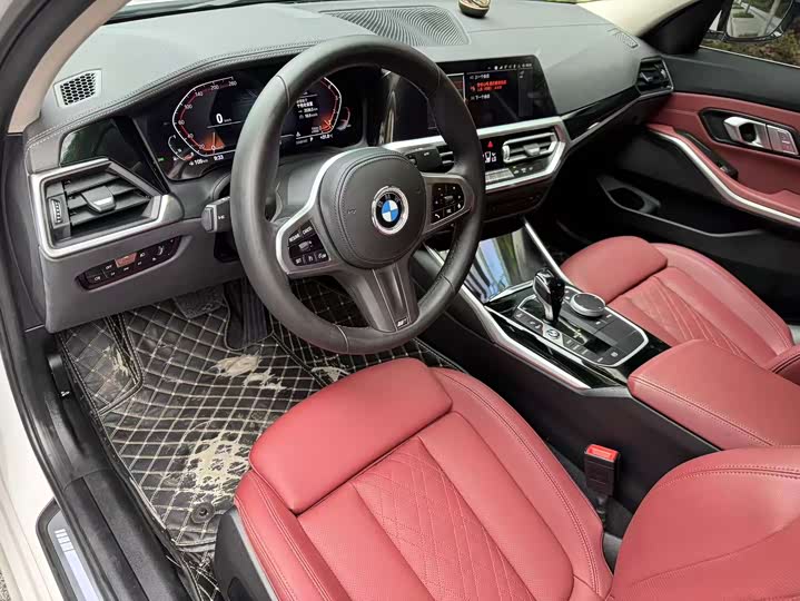 BMW 3 Series 320Li M спортпакет — фото 3