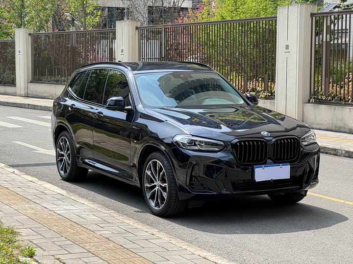 BMW X3 2023 x Drive 30i Leading M — фото 3