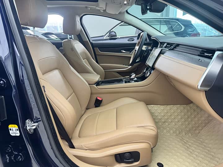Jaguar XFL 2022 XFL 2.0 T P 250 2 WD — фото 10