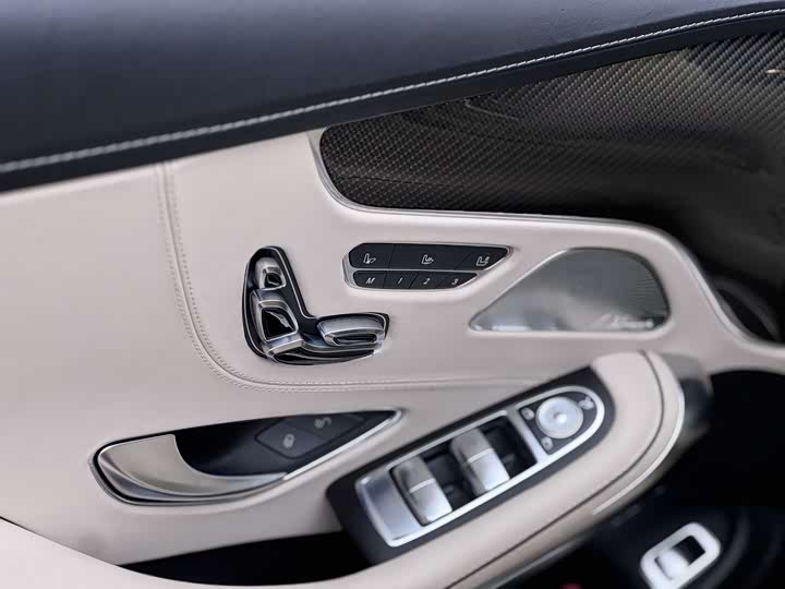 Mercedes-Benz S-Class AMG 2015 AMG S 63 4 MATIC Coupe — фото 12