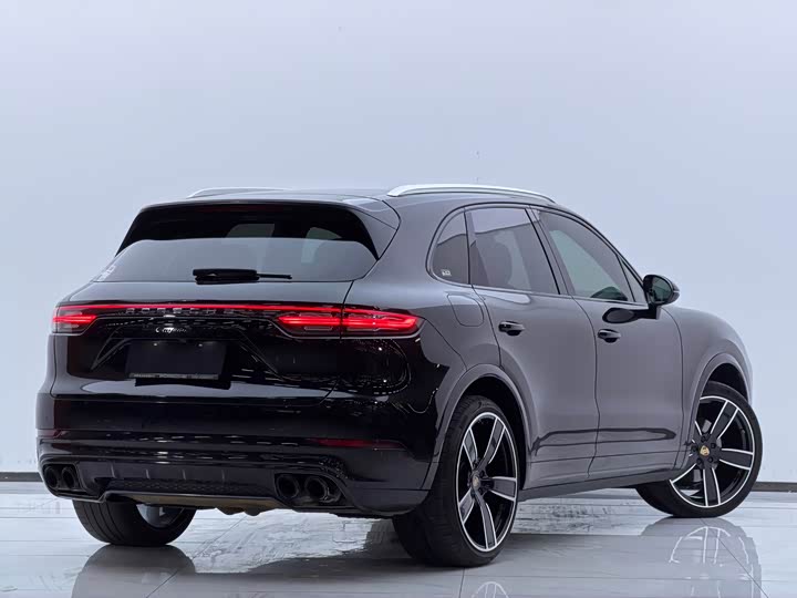 Porsche Cayenne 2018 Cayenne 3.0 T — фото 22