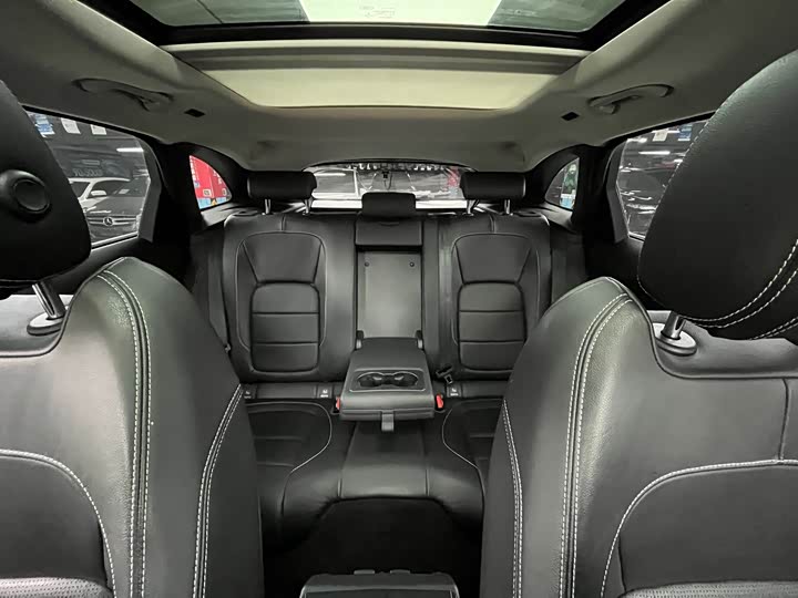 Jaguar F-PACE 2016 2.0 T 2 WDR-Sport — фото 24