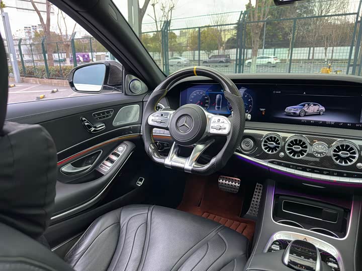 Mercedes-Benz S-Class 2018 AMG S 63 L 4 MATIC+ — фото 19