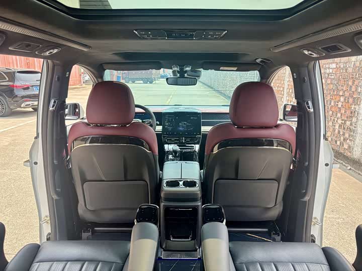 Trumpchi M8 2023 400 T — фото 13