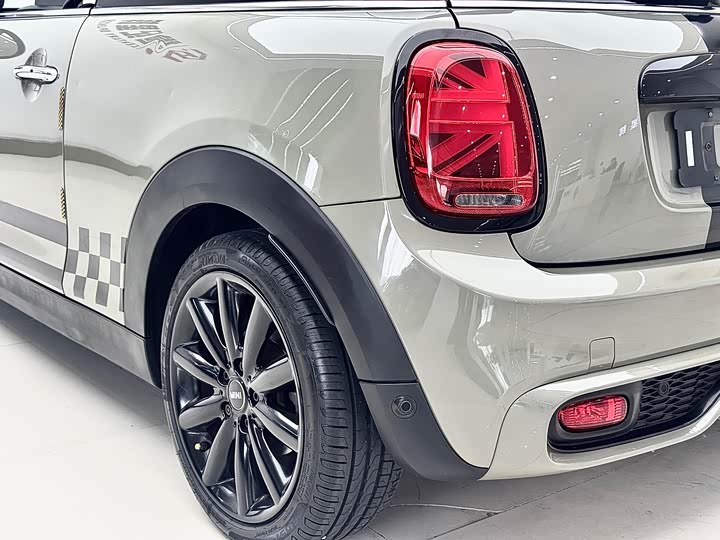 MINI Hatch — фото 9