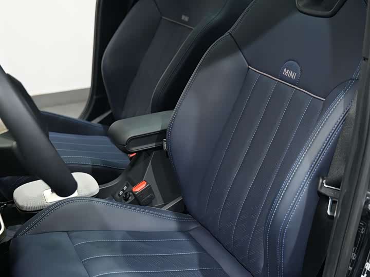 MINI Hatch — фото 15