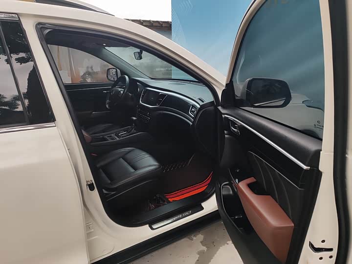 Trumpchi GS7 2017 280 T 2 WDLuxury — фото 12