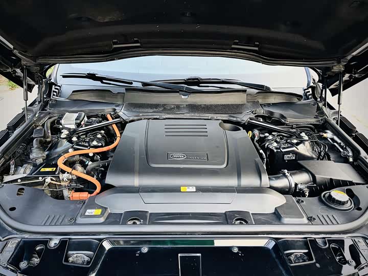 Land Rover Range Rover Sport — фото 17