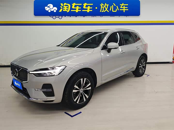 Volvo XC60 2023 B 5 4 WD — фото 1