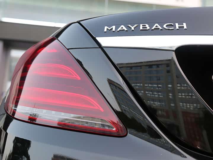 Maybach S-Class 2018 S 560 4 MATIC — фото 15