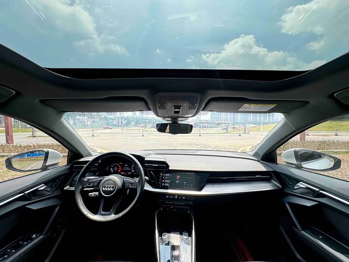 Audi A3 2023 Sportback 35 TFSI Sport — фото 17