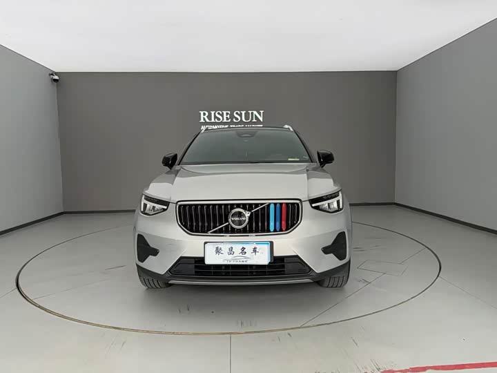 Volvo XC40 2023 B 3 — фото 2