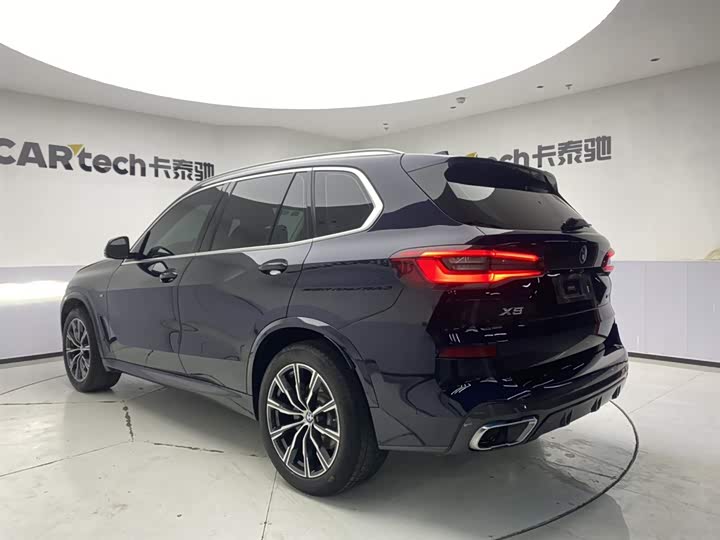 BMW X5 2019 x Drive 40i M — фото 7