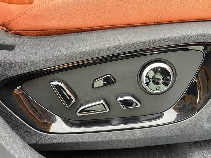 Changan CS75 PLUS 2025 UItra 2.0 T — фото 12