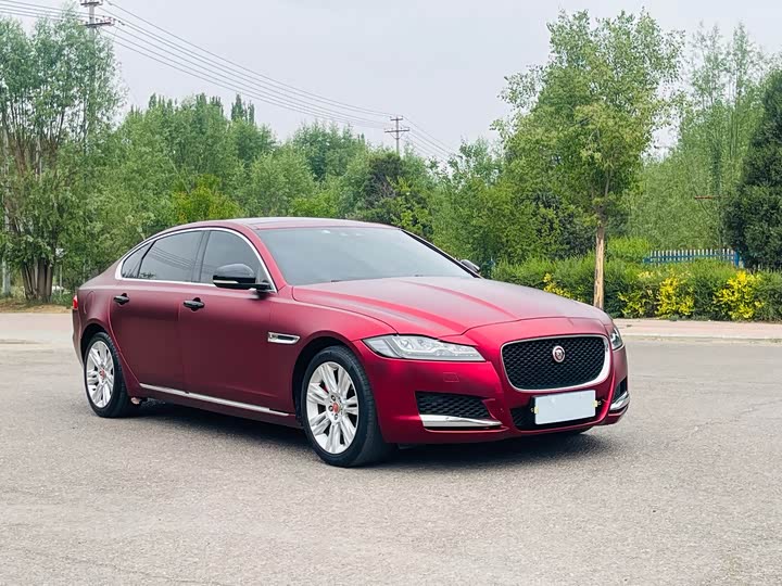 Jaguar XFL 2018 XFL 2.0 T 250 PS — фото 2