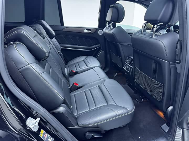 Mercedes-Benz GLS 2017 AMG GLS 63 4 MATIC — фото 24