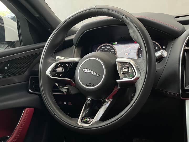 Jaguar XEL 2021 2.0 T 250 PS R-DYNAMIC S — фото 13