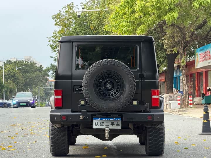 BAIC BJ80 2016 2.3 T MT — фото 9