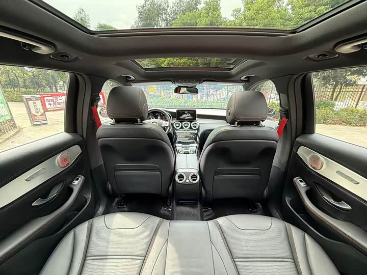 Mercedes-Benz GLC 2017 AMG GLC 43 4 MATIC — фото 35