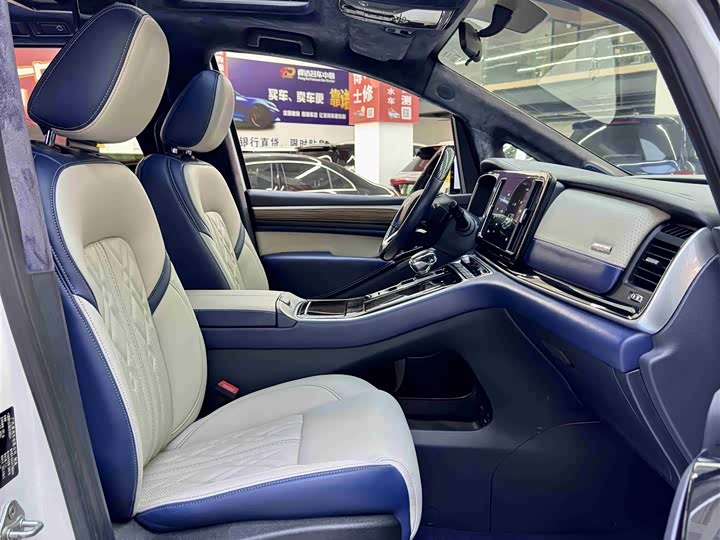 Trumpchi M8 2021 390 T — фото 5