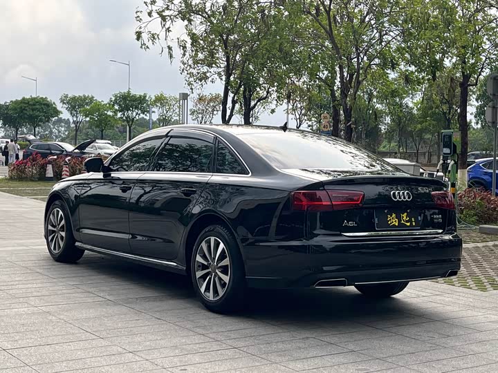 Audi A6L TFSI — фото 7