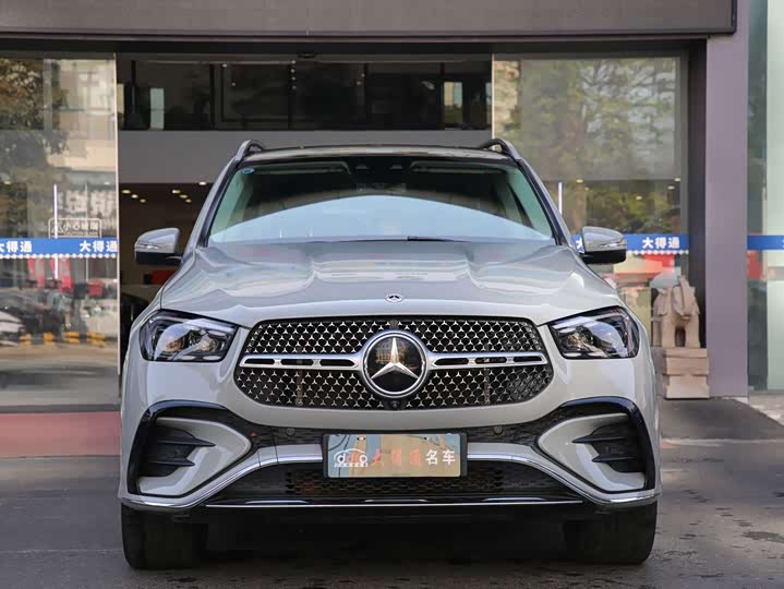 Mercedes-Benz GLE 2024 GLE 450 4 MATIC Luxury — фото 2