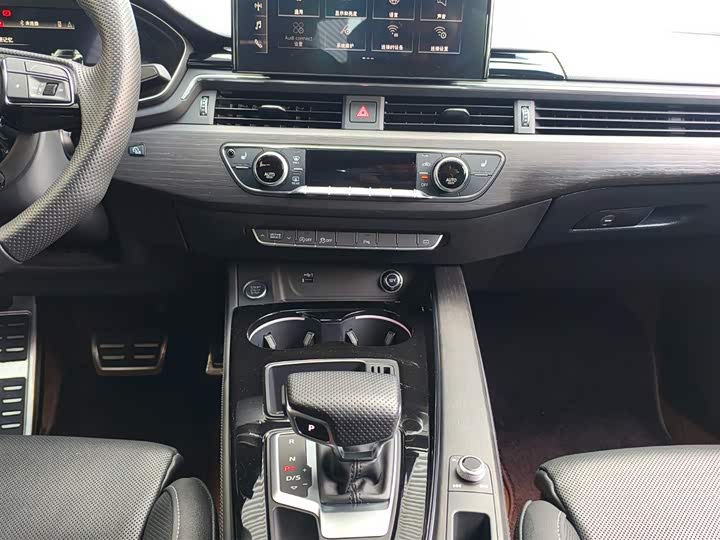 Audi A4L 2024 40 TFSI — фото 7