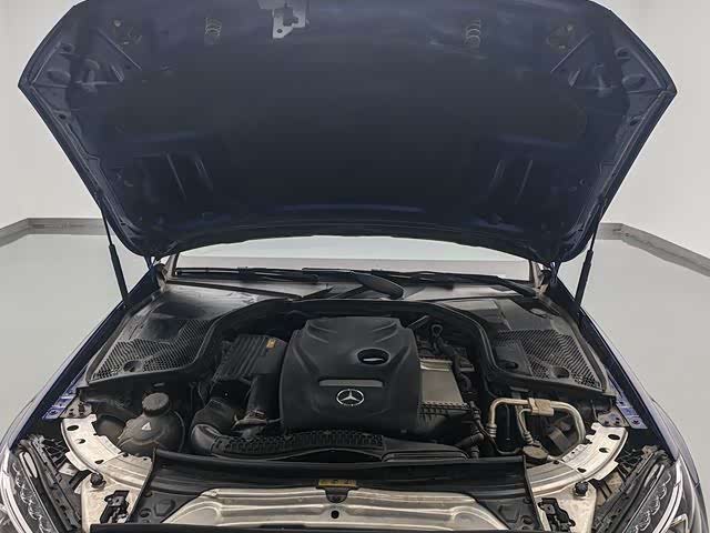 Mercedes-Benz C-Class 2018 C 200 L — фото 14