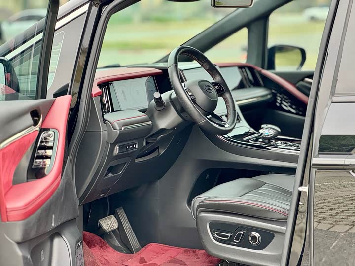 Trumpchi E9 2023 E 9 MAX — фото 13