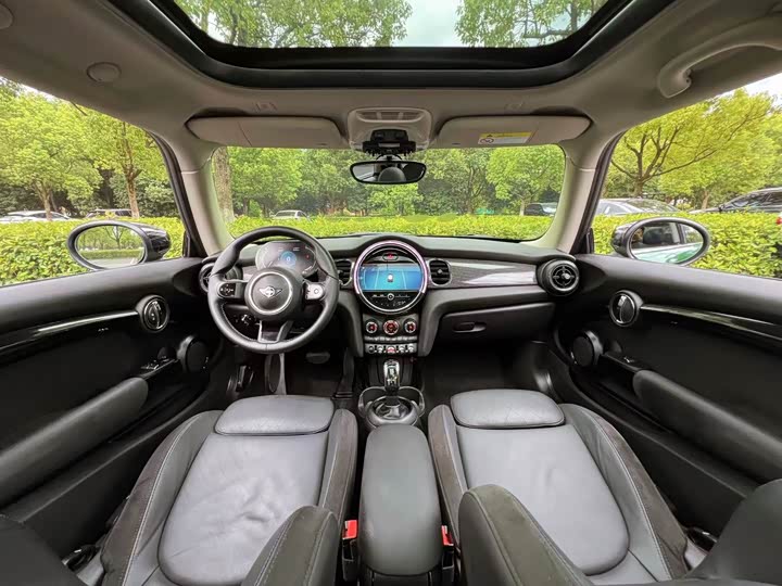 MINI Hatch — фото 11