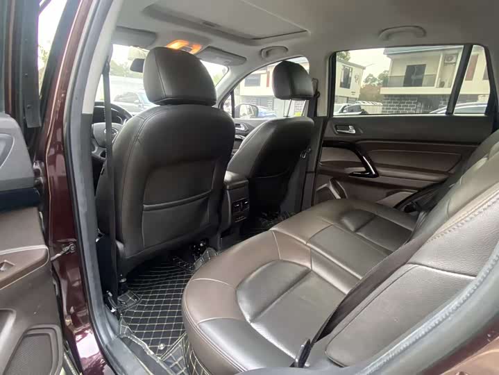 Trumpchi GS4 2017 235 T AT 2 WD — фото 13
