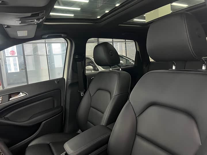 Mercedes-Benz B-Class 2017 B 200 Luxury — фото 7