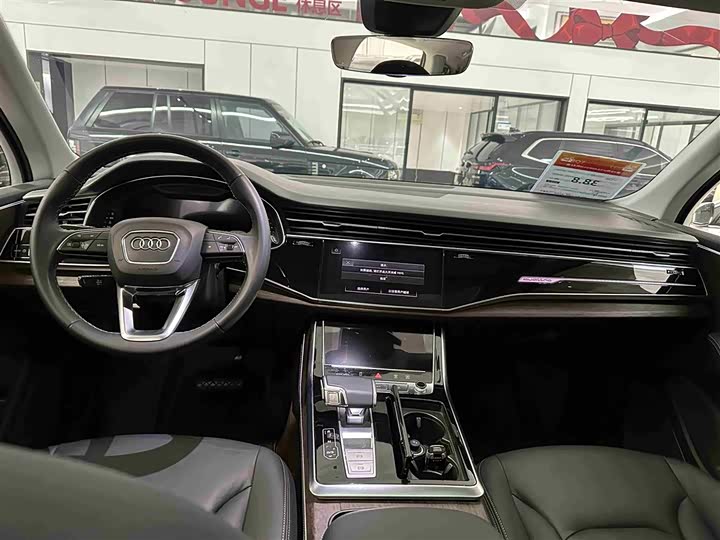 Audi Q7 2024 45 TFSI quattro S line — фото 21