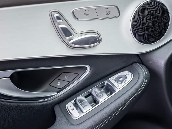 Mercedes-Benz GLC 2021 GLC 260 L 4 MATIC — фото 16