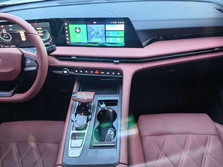 Changan CS75 PLUS 2023 1.5 T ATPremium — фото 12