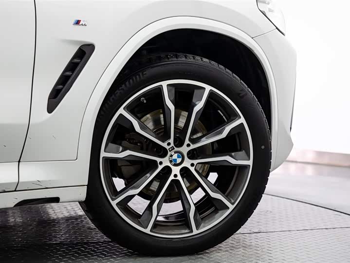 BMW X3 2022 x Drive 30i Leading M — фото 18