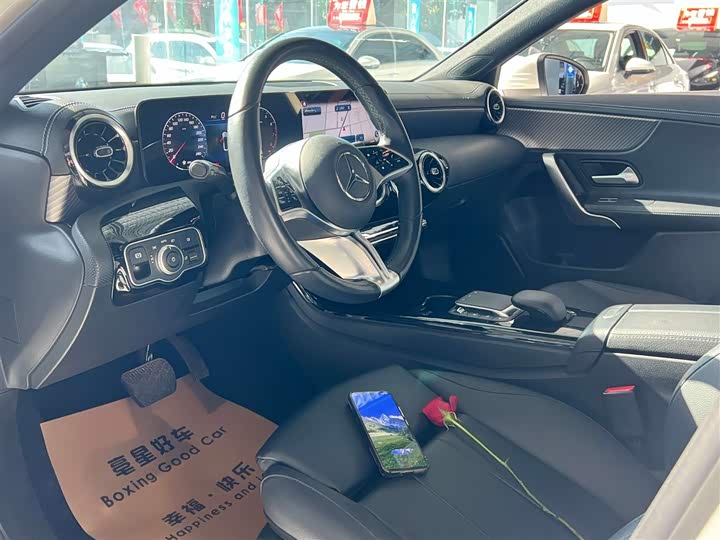 Mercedes-Benz A-Class 2023 A 200 L — фото 20