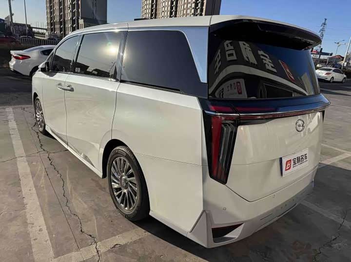 Trumpchi M8 2023 400 T — фото 3