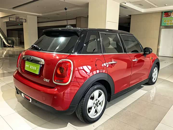 MINI Hatch — фото 14